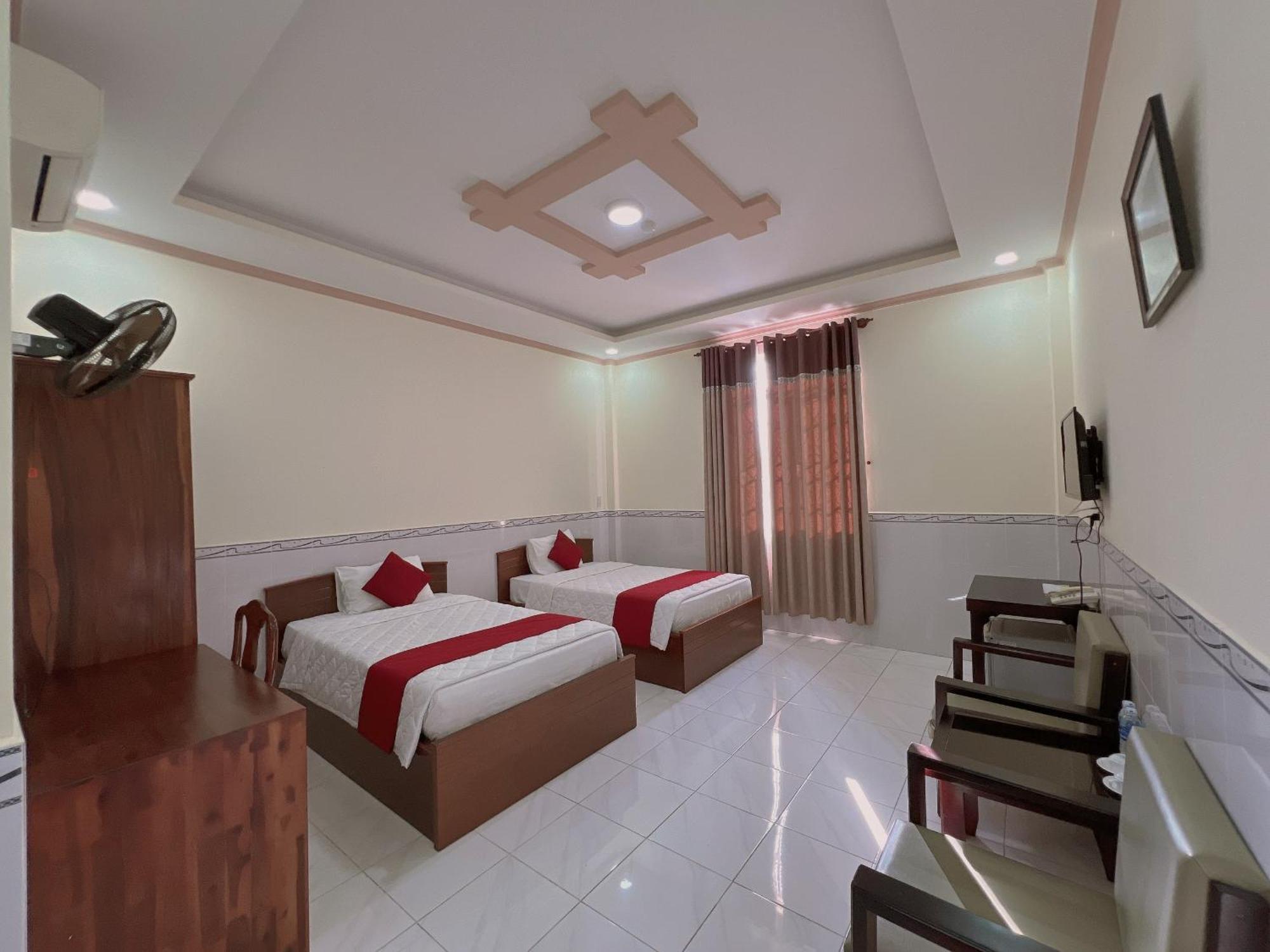 Hoang Duc Hotel Chau Doc Dış mekan fotoğraf