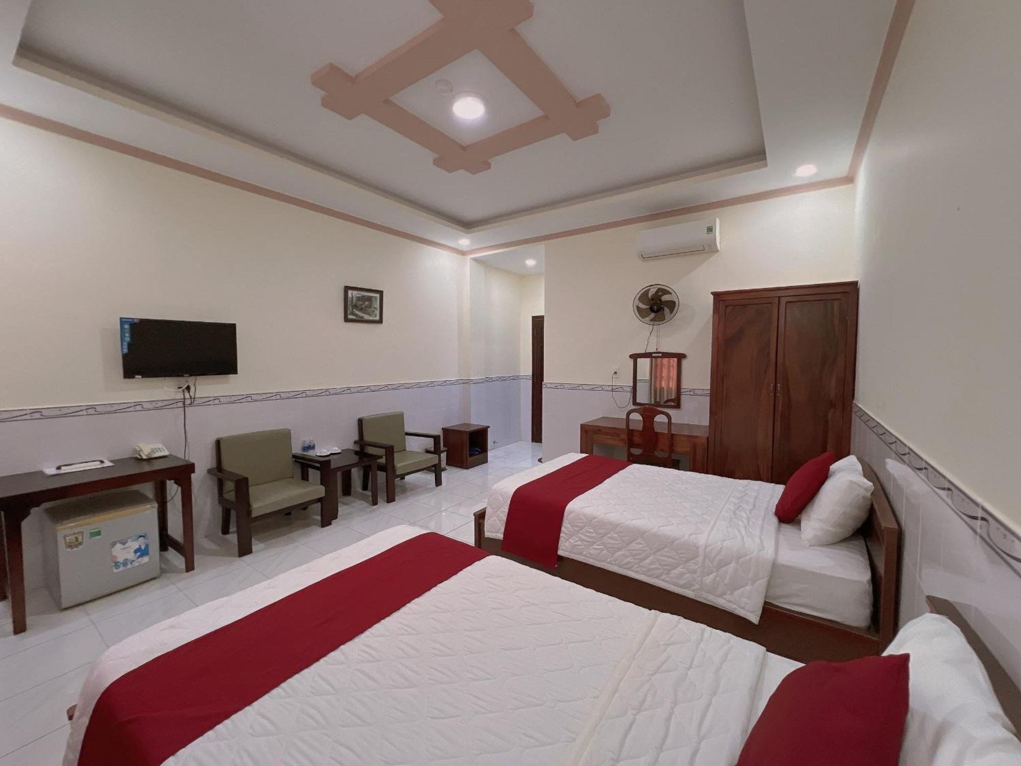 Hoang Duc Hotel Chau Doc Dış mekan fotoğraf